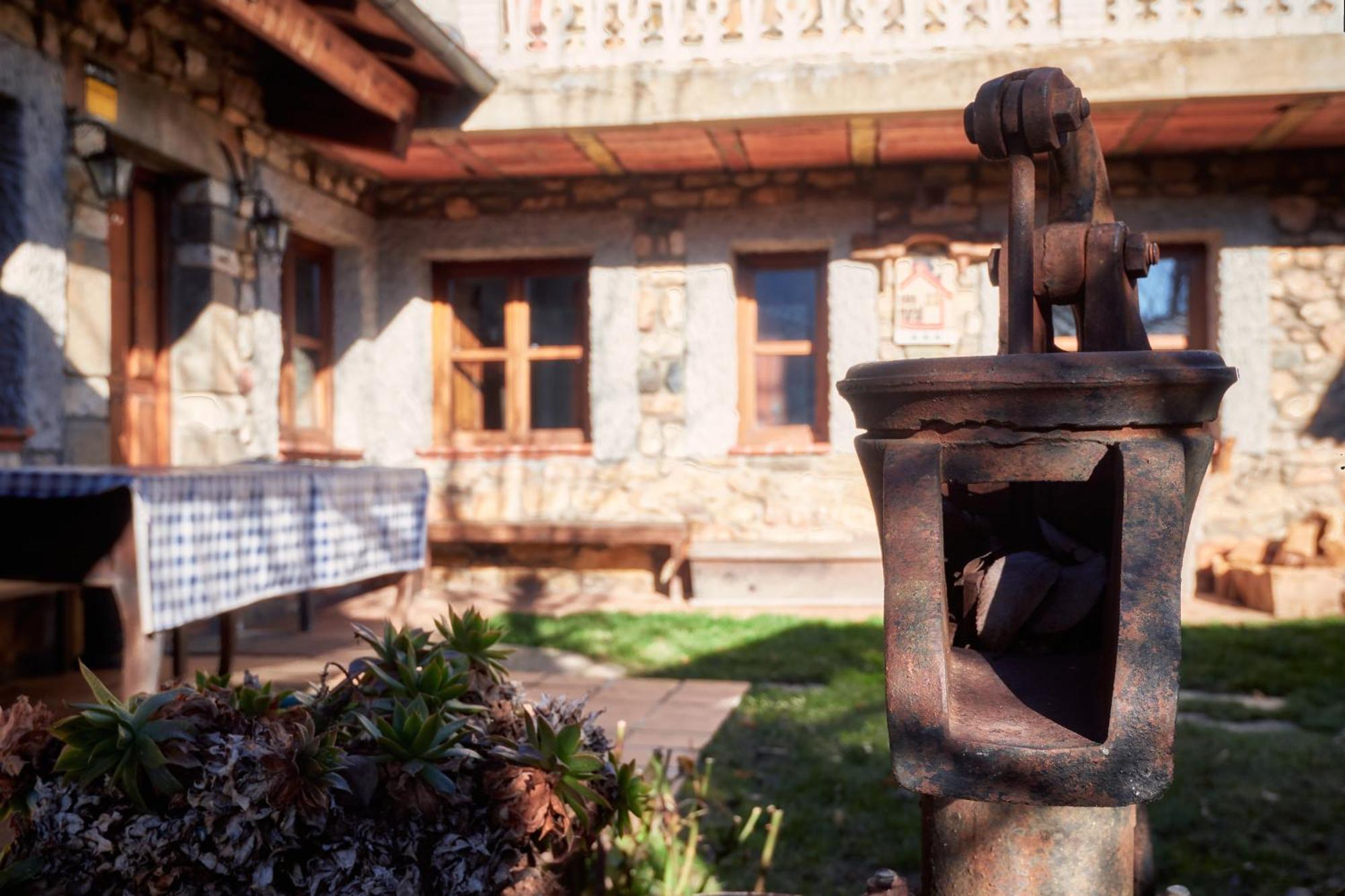 Aldaron Guest House Boca de Huergano ภายนอก รูปภาพ